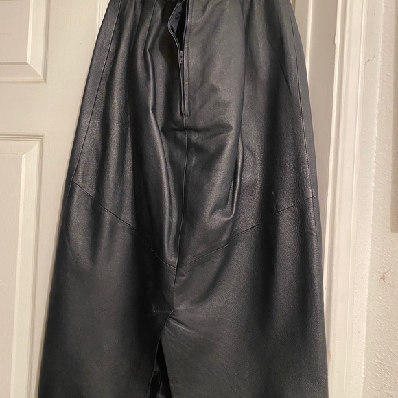 Skirt - Picture 10 of 12